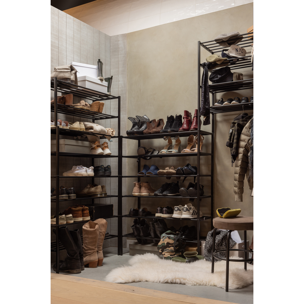 Batų lentyna FERRO 4