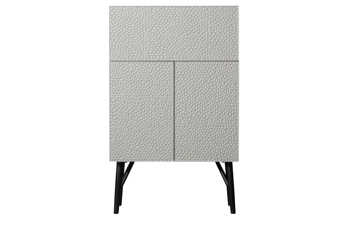 Carved baro spintelė