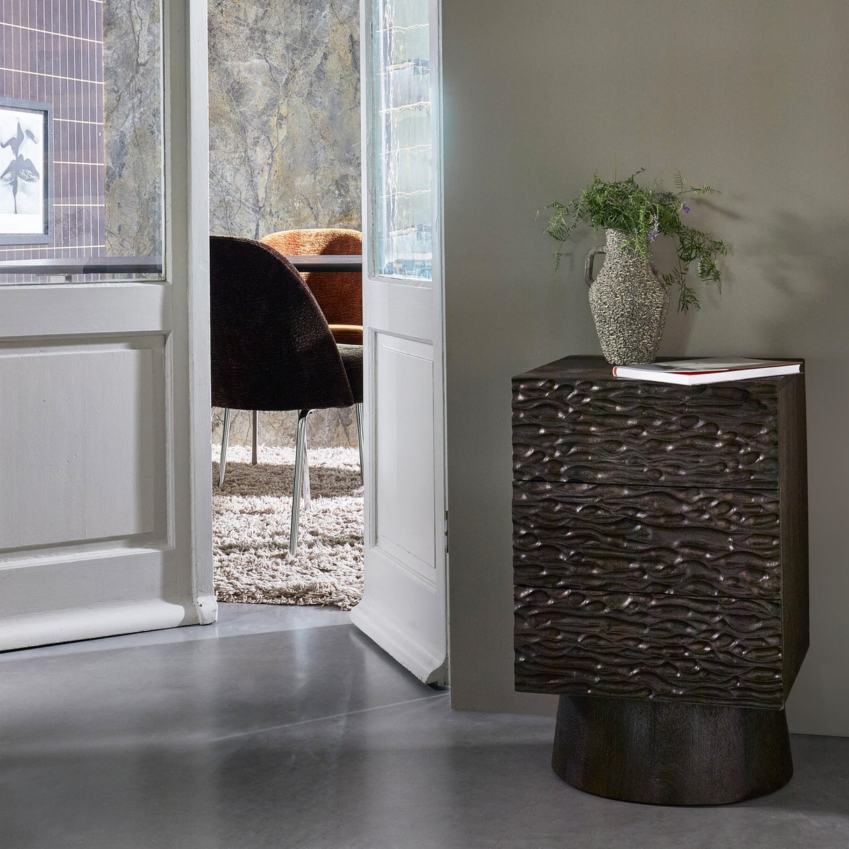 Naktinis staliukas CRUMBLE