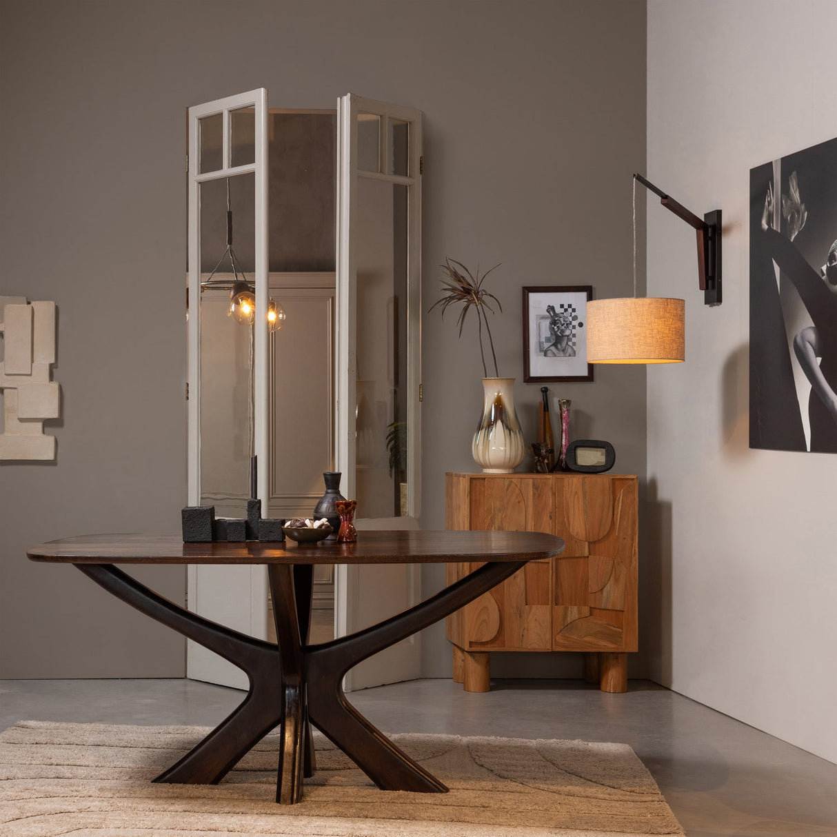 Valgomojo stalas MANGO