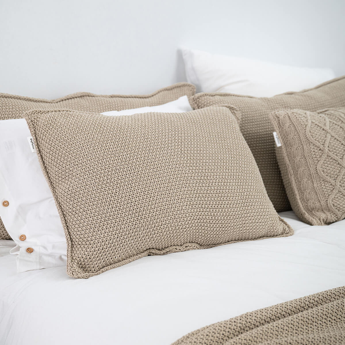 Pagalvės užvalkalas DECORATED