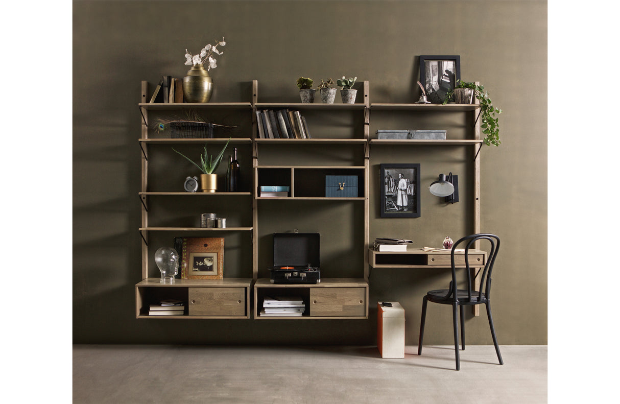 Klasikinis sieninis šviestuvas