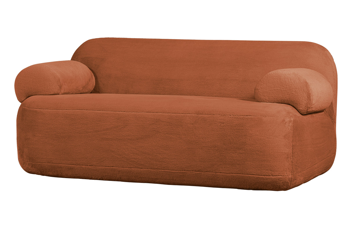 Oranžinės spalvos sofa