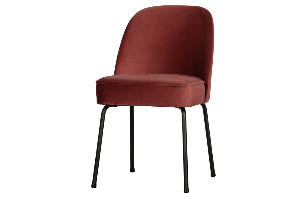 Raudona kėdė