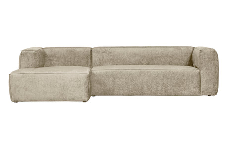 kreminės spalvos sofa