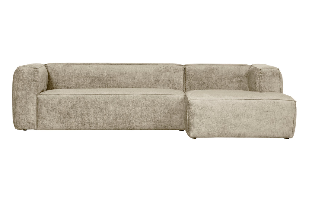 Kreminės spalvos sofa