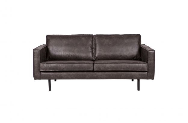 Juoda sofa