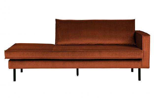 Oranžinė sofa