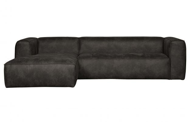 Juoda sofa