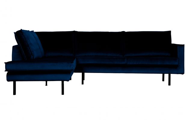 Tamsiai mėlyna sofa