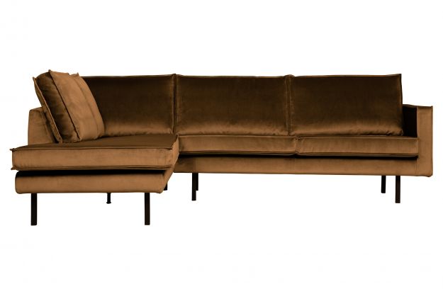 Šviesiai ruda sofa