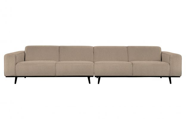 Audiniu apsiūta sofa